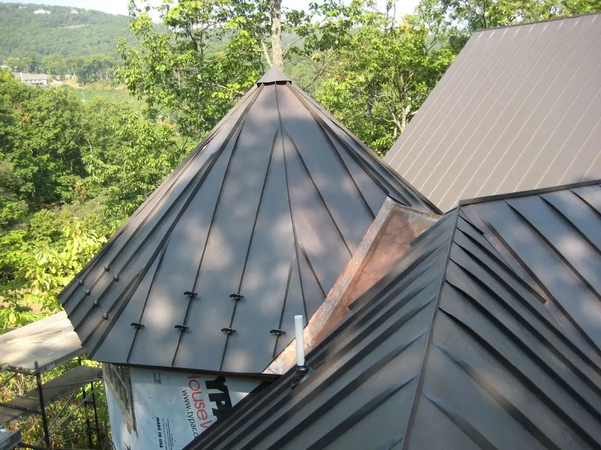 Professional Gutter Cleaning by Craftsman Roofing in Waldorf